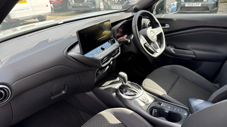 Nissan Juke 1.6 Hybrid N-Connecta 5dr Auto Hybrid Hatchback